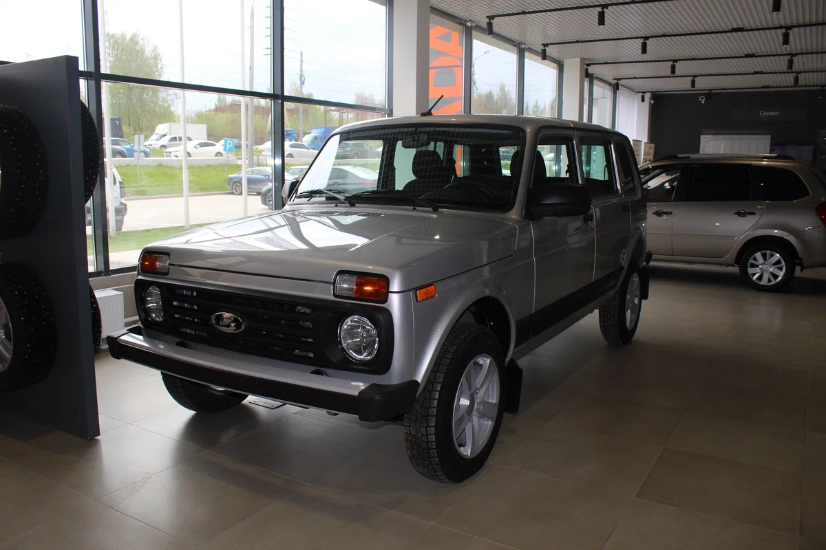 Lada Niva Legend 5д - фото №1